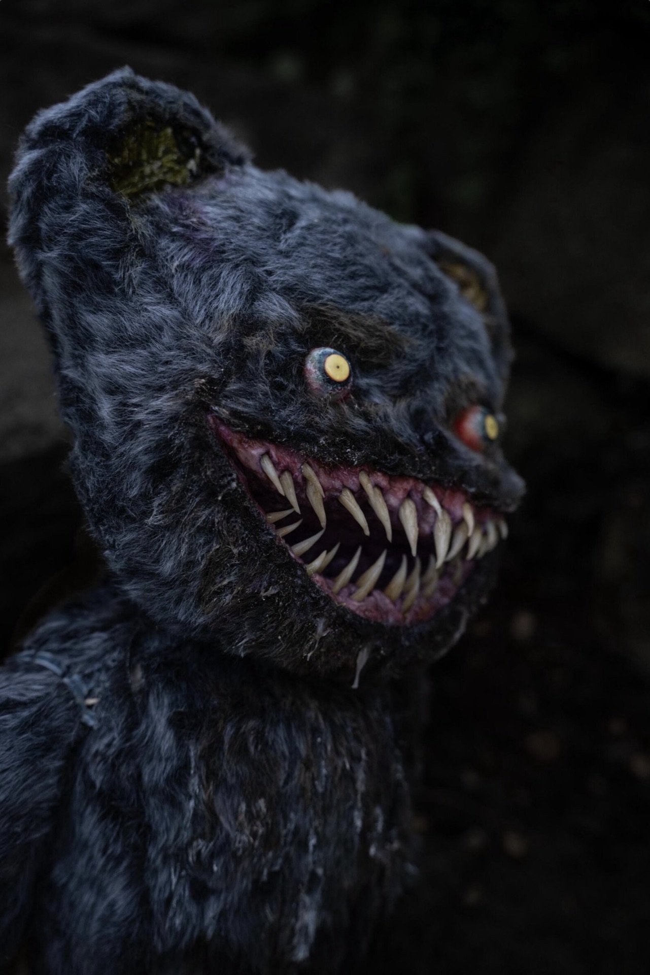 Bloodthirsty Grey Monster Teddy — view 2