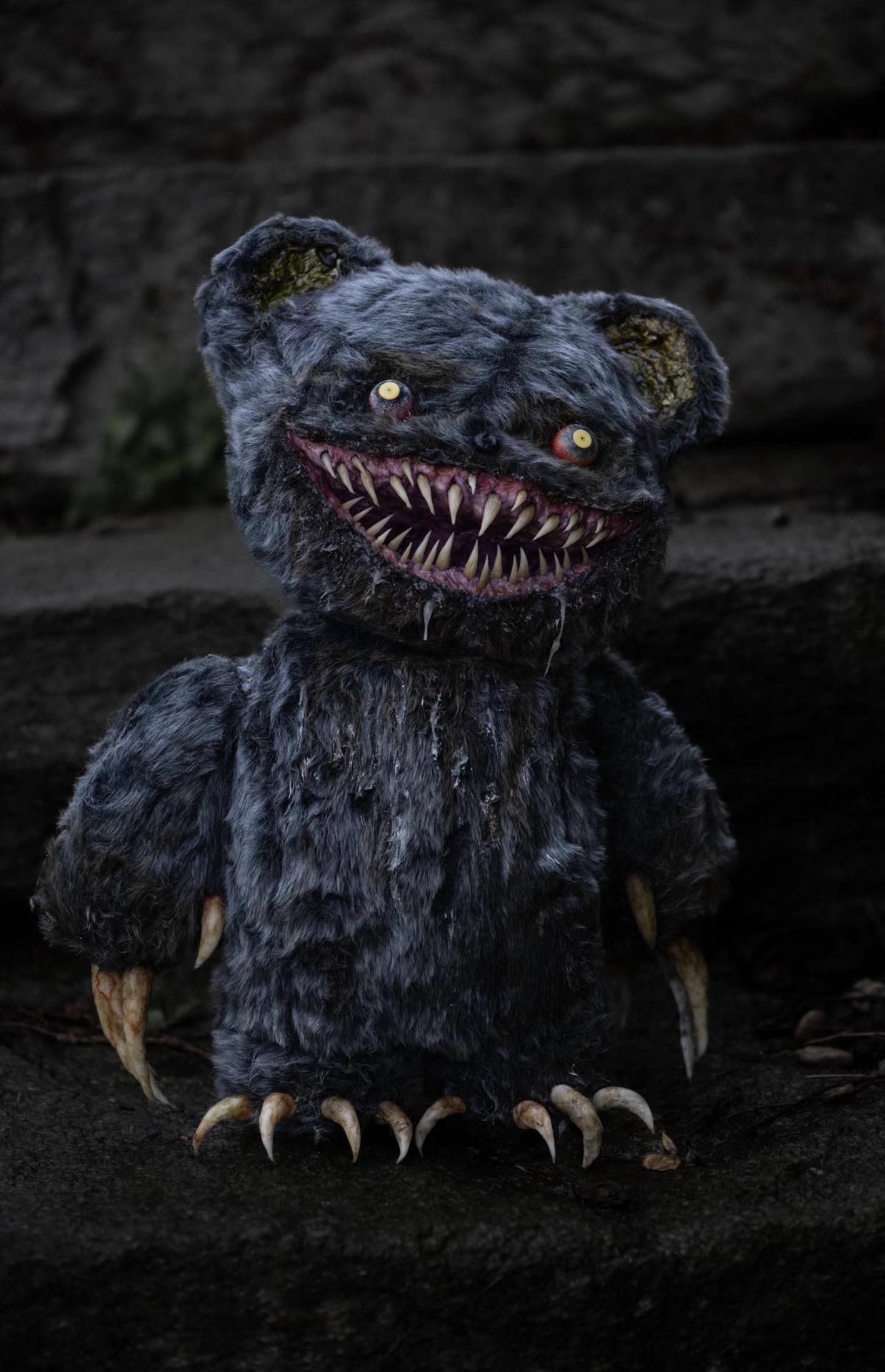 Bloodthirsty Grey Monster Teddy — view 3