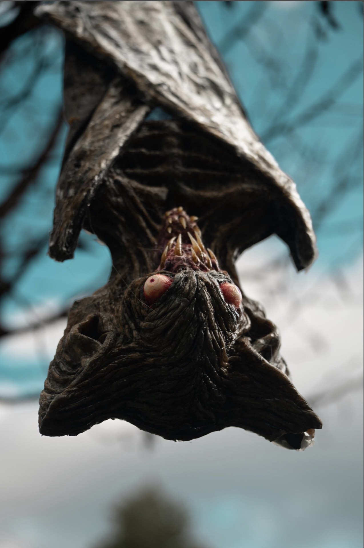 Petrifying Horror Vampire Bat — view 4